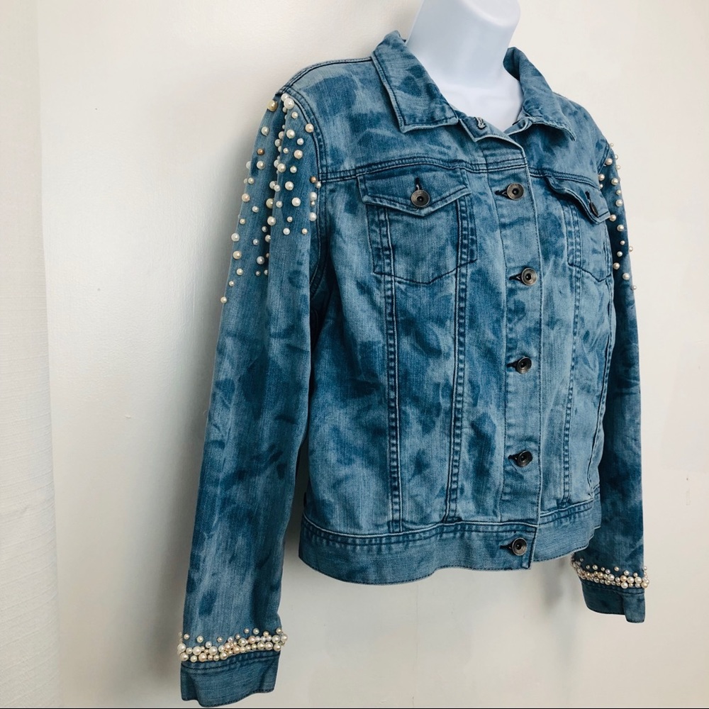 Jean Jacket with Pearl Sleeves sz M